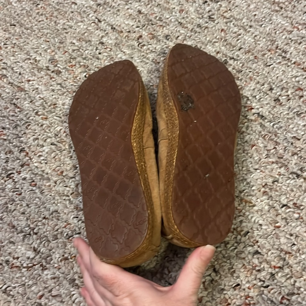 Ugg Women’s Selarra Chestnut Loafers Size 6.5 - Picture 11 of 11